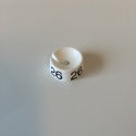 Klika - MB wit/zwart 26 voor op kledinghanger