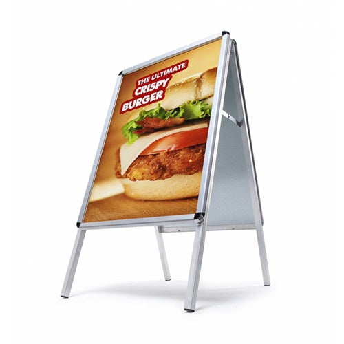 Klika - Gehwegschild 84x119 cm ALU-Klappprofil A0