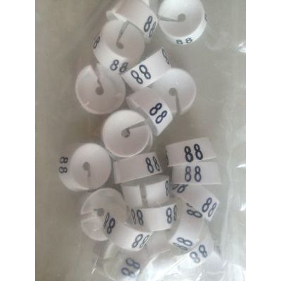 Klika -  MB wit/zwart 88 voor op kledinghanger