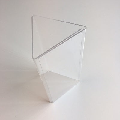 Klika -  Piramidestandaard acryl 3x 9,6x15cm