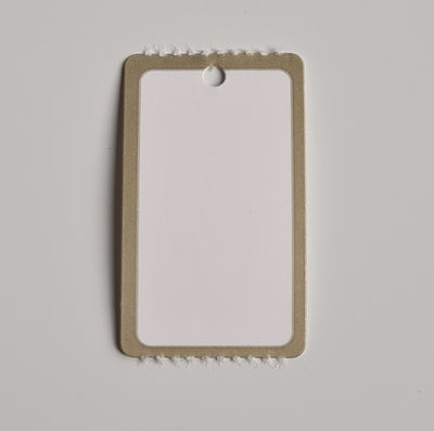 Klika - Hängeetikett auf Rolle 25x42 mm GOLD Rand 1000 15 Stück