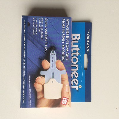 Klika -  Buttoneer/knopentang vr knopen/kaartje