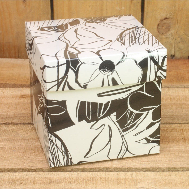 Bonbon doosjes - Chocolade doosje - Zwart wit bloem - 24 stuks