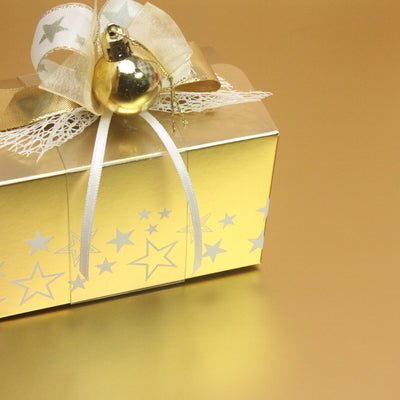 Bonbon doosjes - Chocolade doosje - Goud mat sterren banderol - 24 stuks