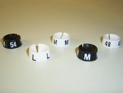 Klika -  MB zwart/wit 95 voor op kledinghanger